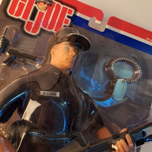 G.I. Joe - Classic Collection Police Officer Hasbro 2001 - Picture 2 of 8